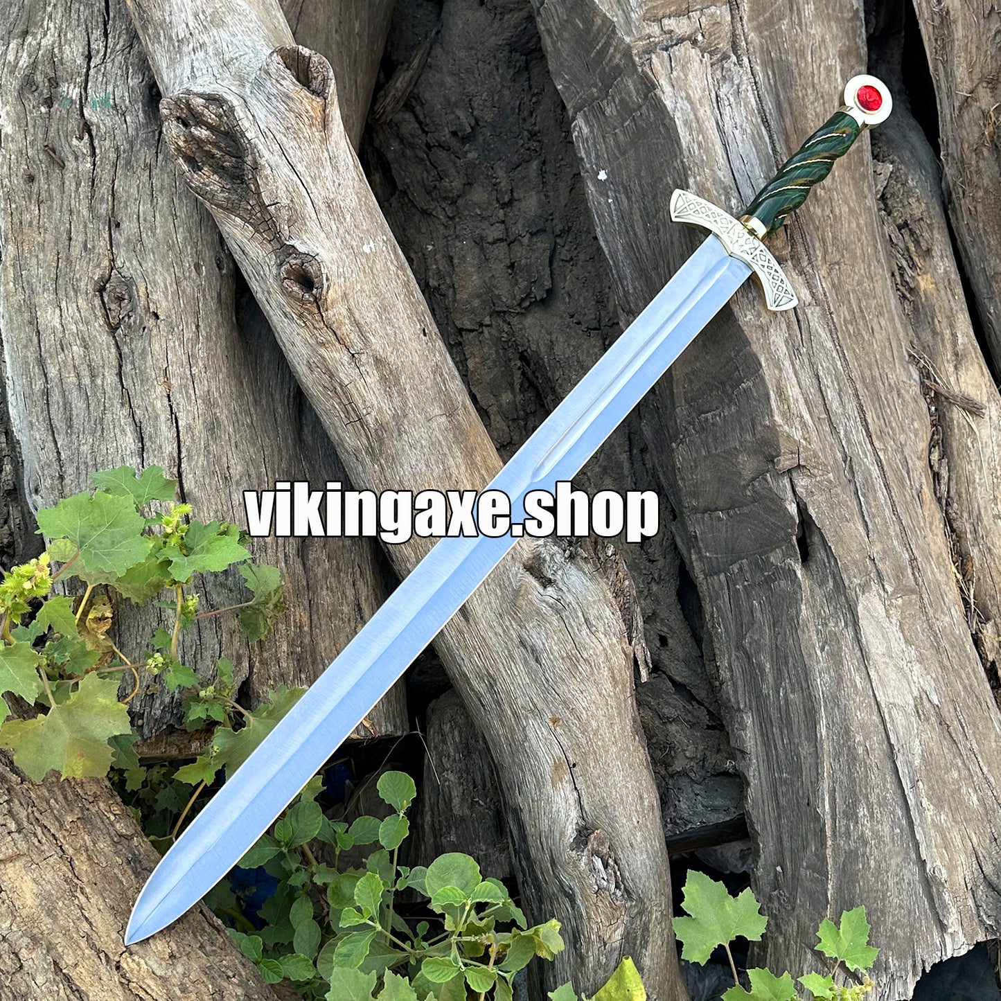 Goldryn Style Replica Sword High Carbone Steel Blade Brass Guard And Red Gemstone Pommel With Leather Sheath