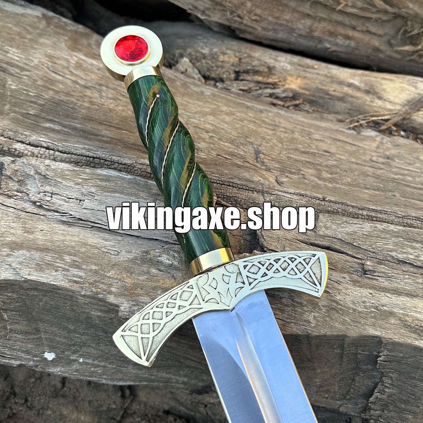 Goldryn Style Replica Sword High Carbone Steel Blade Brass Guard And Red Gemstone Pommel With Leather Sheath
