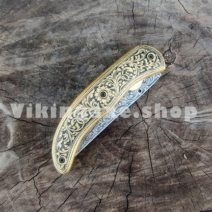 pocket knife